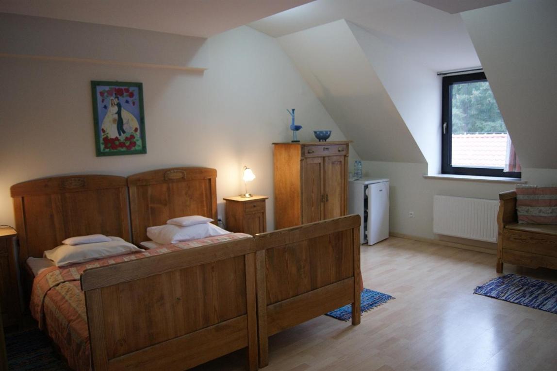Pan Dom Pracy Tworczej W Wierzbie Wierzba Extérieur photo