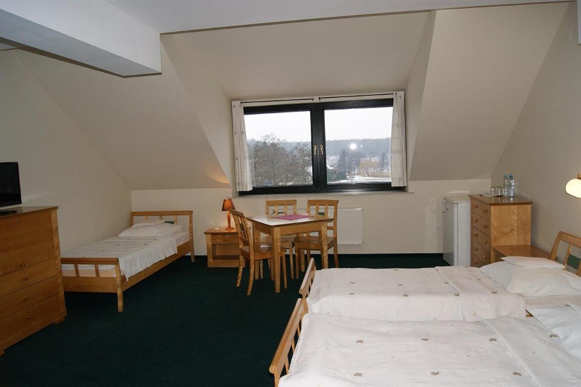 Pan Dom Pracy Tworczej W Wierzbie Wierzba Extérieur photo